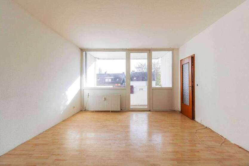 Wohnung zum Kaufen in Bonn 230.000 € 87.24 m²
