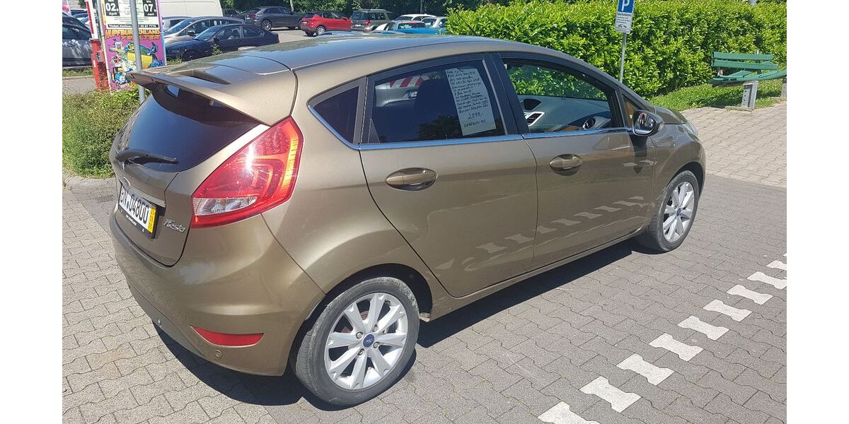 Ford Fiesta 200.000 km 2.899 &euro; Bonn 53119