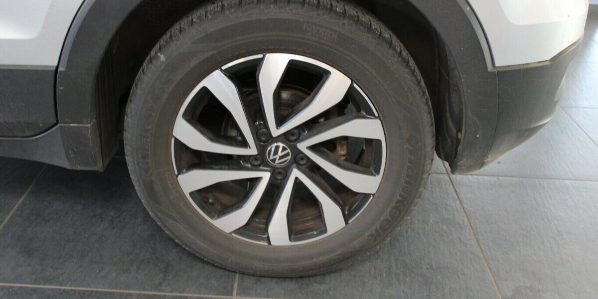 VW T-Cross 1.0 TSI OPF DSG Active 36.750 km 18.980 &euro; Euskirchen 53881