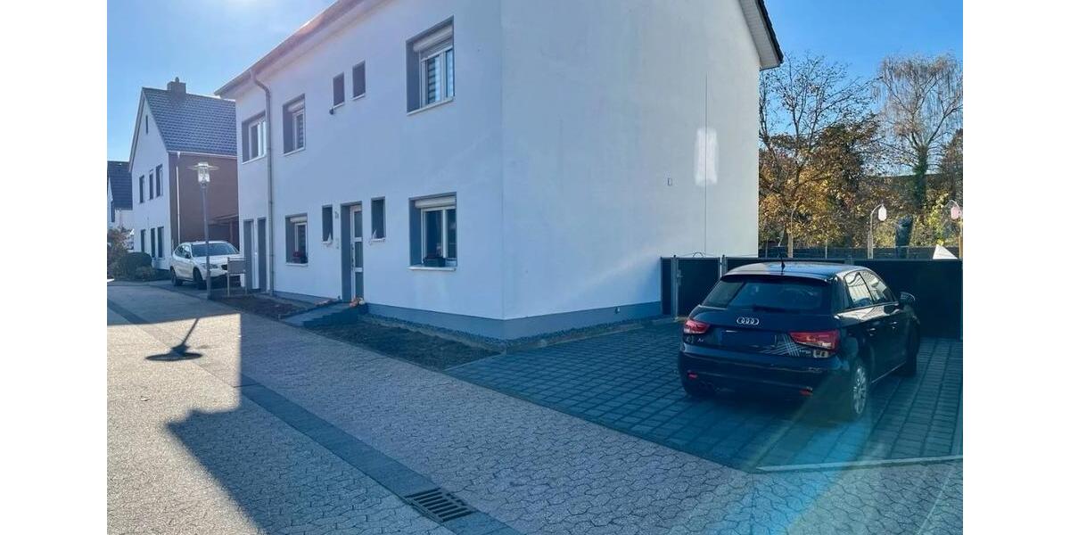 Etagenwohnung Grafschaft - 3 Zimmer, 80 m&sup2;, 1.200&euro; | Angebot:25410989