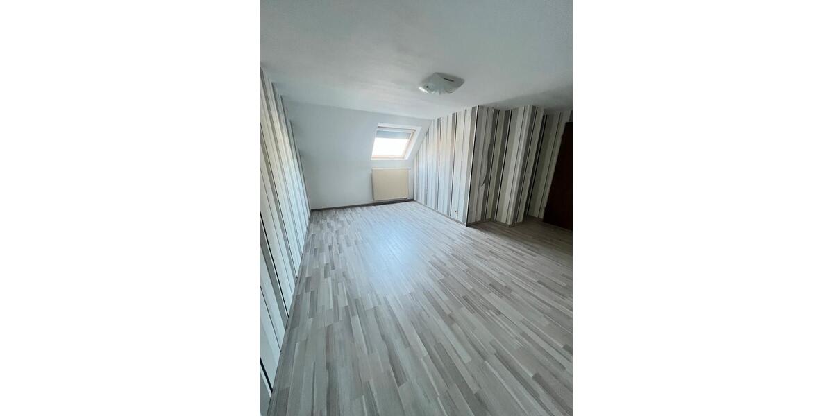 Einfamilienhaus Euskirchen - 4 Zimmer, 86 m&sup2;, 900&euro; | Angebot:24738112