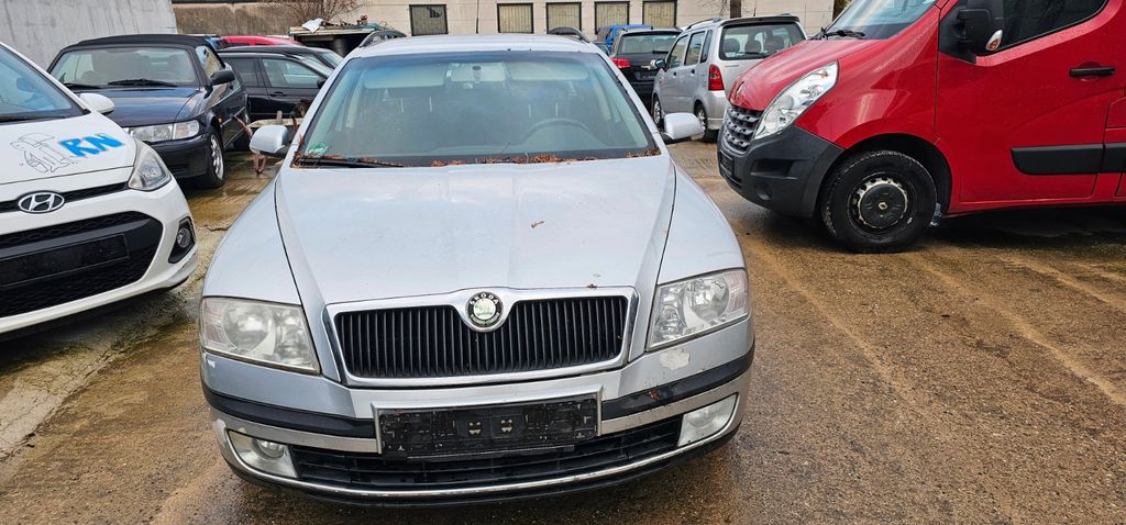 Skoda Octavia 380.000 km 1.200 &euro; Bonn 53227