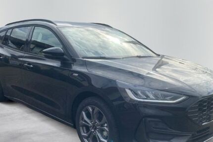 Ford Focus 3.039 km 31.490 &euro; Köln 50825