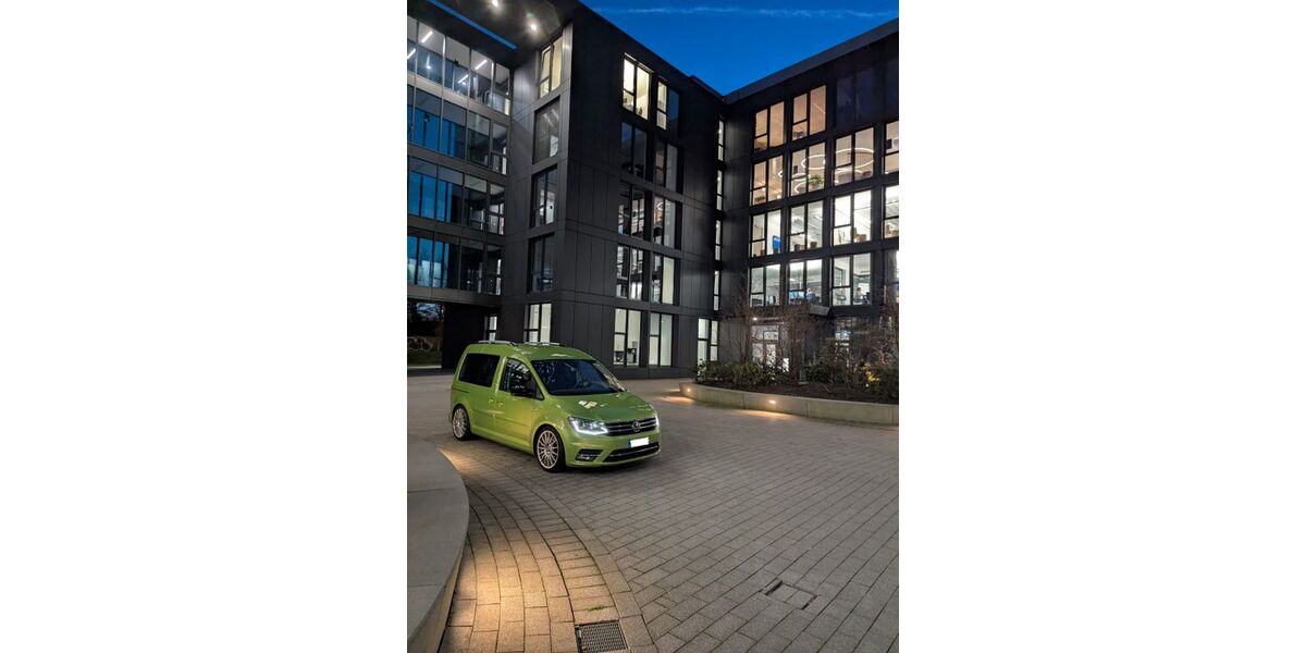 VW Caddy 18.000 km 54.777 &euro; Bonn 53229