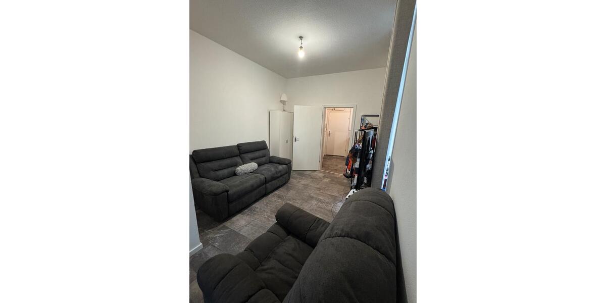 Erdgeschoßwohnung Bonn - 1.5 Zimmer, 35 m&sup2;, 650&euro; | Angebot:24754660