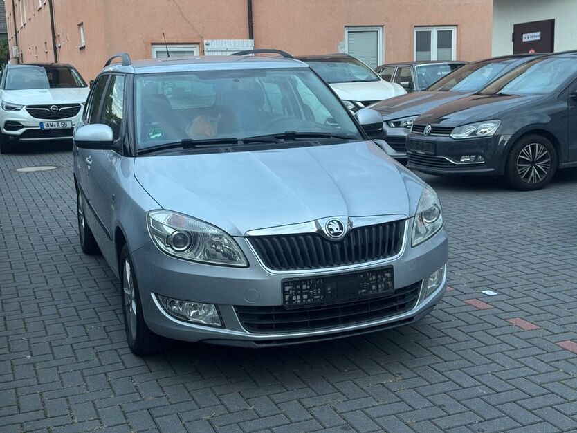 Skoda Fabia 125.000 km 7.799 € Bad Breisig 53498
