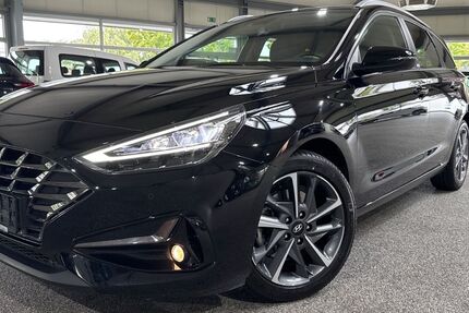 Hyundai i30 77.965 km 17.880 € Troisdorf 53842