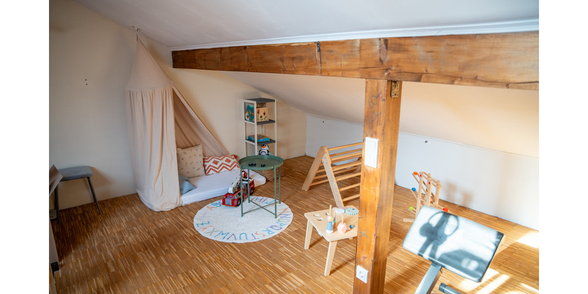 Hochwertige Doppelhaushälfte mit Garten, Garage & Einbauküche 7 zimmer