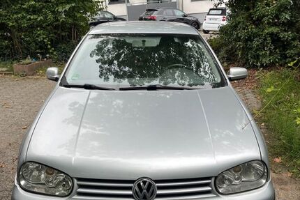 VW Golf 182.000 km 750 € Rösrath 51503