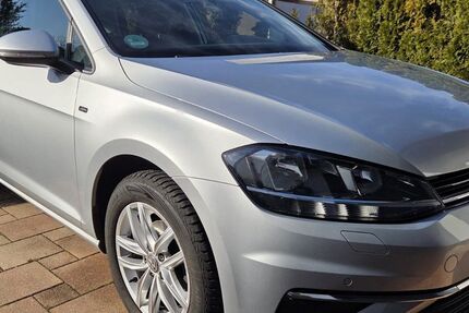 VW Golf 63.254 km 14.000 &euro; Niederkassel 53859