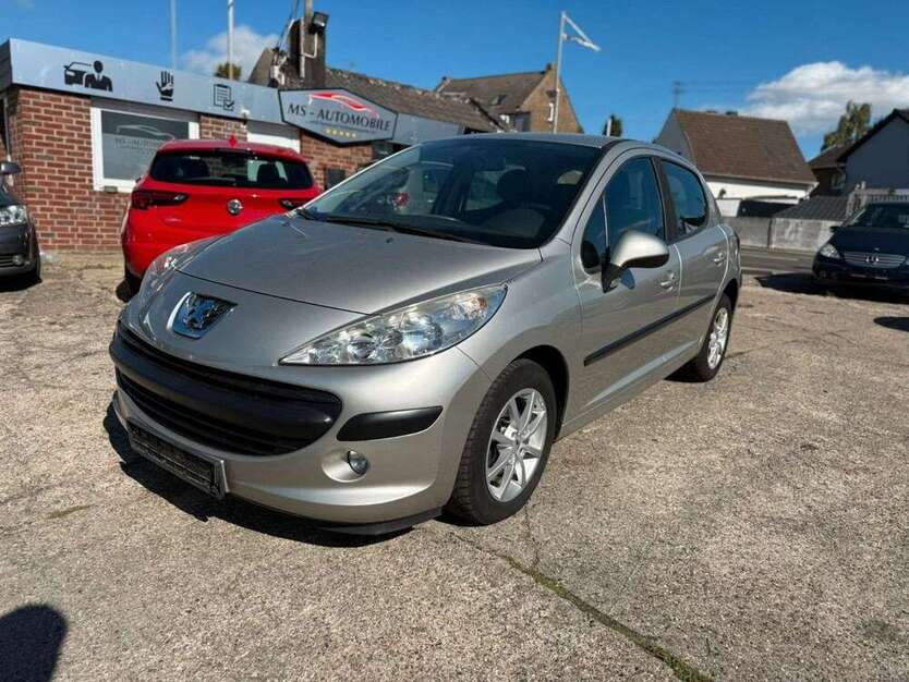 Peugeot 207 186.000 km 1.699 € Euskirchen 53881