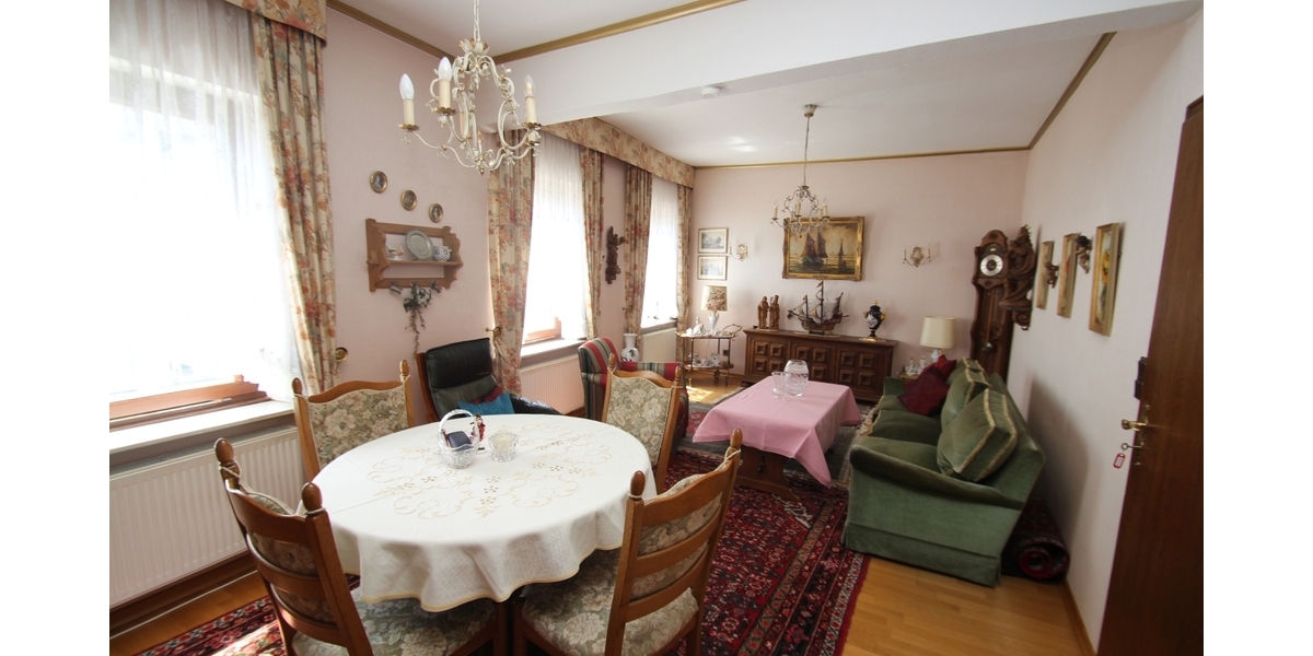 Mit 3D: Altbaujuwel mit Geschichte und großem Potenzial – ca. 160 m² Wohnfläche in Bonn-Lannesdorf - Reihenhaus Bonn Lannesdorf | Angebot:27178356