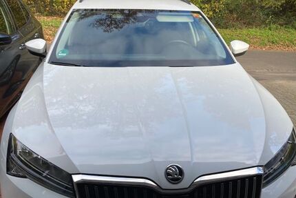 Skoda Superb 66.600 km 20.500 € Siegburg 53721