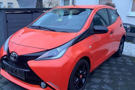 Toyota Aygo (X) 38.000 km 6.500 &euro; Königswinter 53639