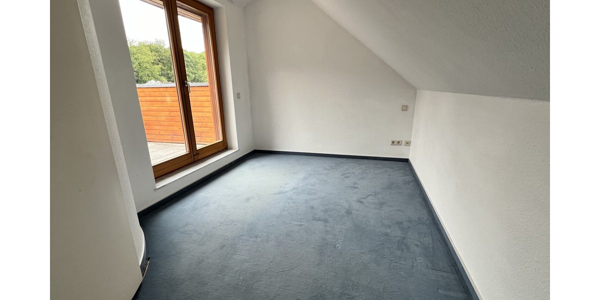 Helle 3-Zimmer-Maisonette mit Dachterrasse in Königswinter-Heisterbacherrott - Maisonettenwohnung Königswinter Thomasberg | Angebot:27097638