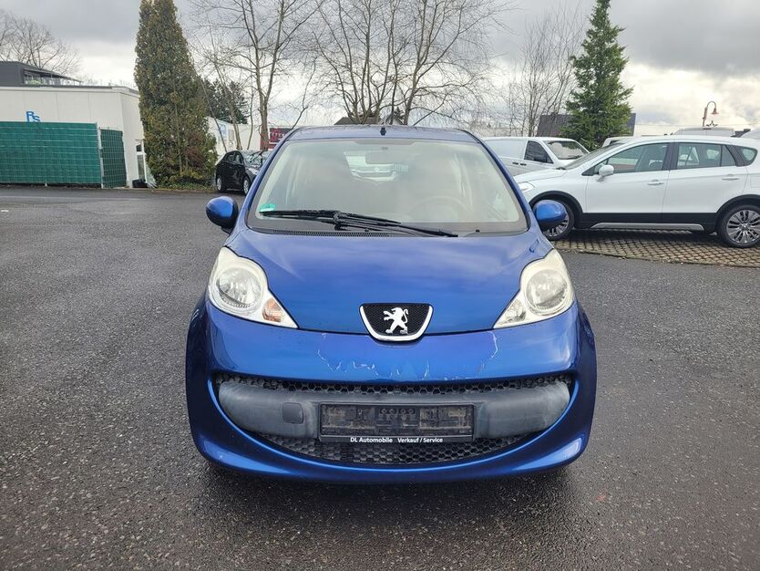 Peugeot 107 175.927 km 690 € Vettelschoss 53560