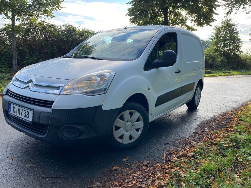 Citroen Berlingo 266.800 km 2.500 € Köln 50769