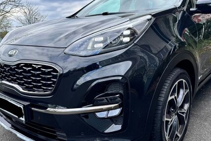 Kia Sportage 109.000 km 18.300 &euro; Unkel 53572