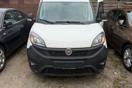 Fiat Doblo 176.000 km 7.990 € Bonn 53123