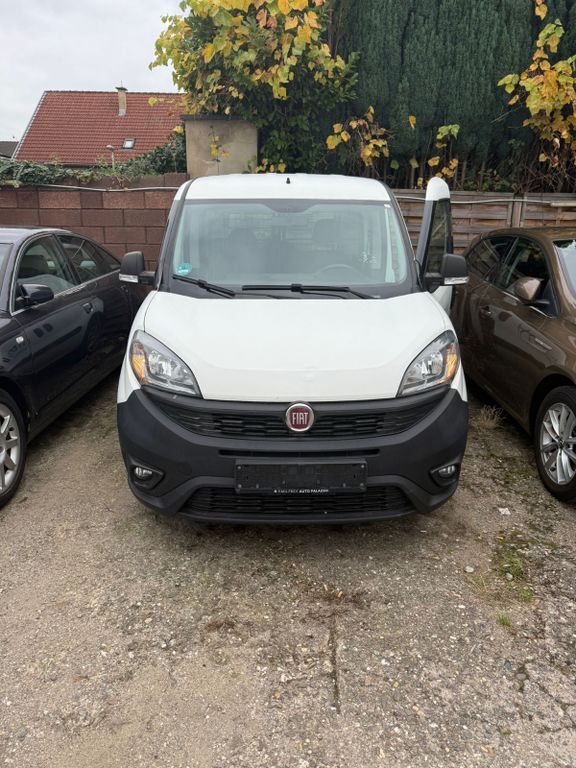 Fiat Doblo 176.000 km 7.990 € Bonn 53123