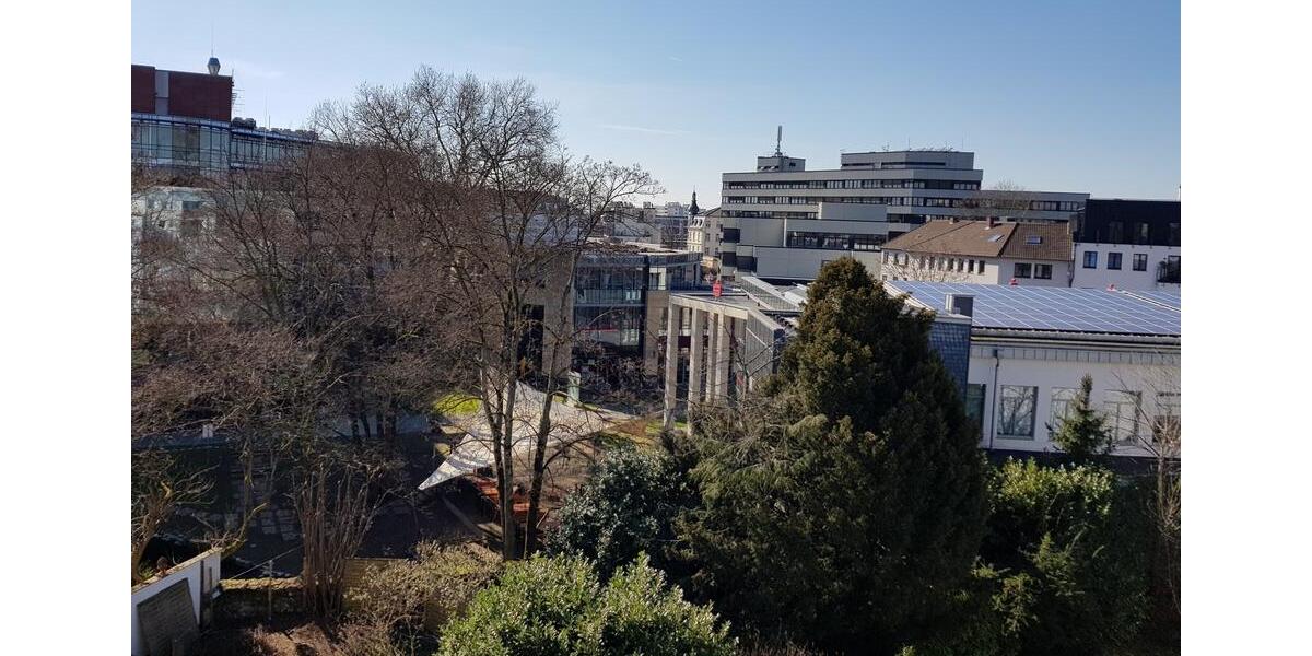 Einfamilienhaus Siegburg - 14 Zimmer, 358 m&sup2;, 2.800&euro; | Angebot:24583426