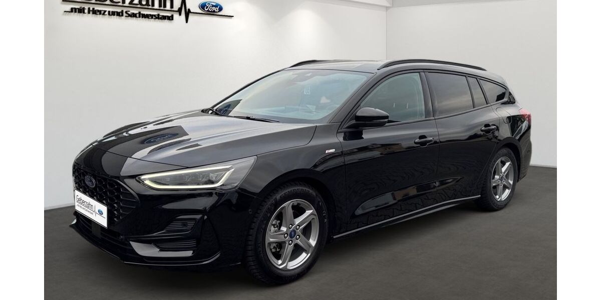Ford Focus 22.800 km 24.490 &euro; Köln 51107