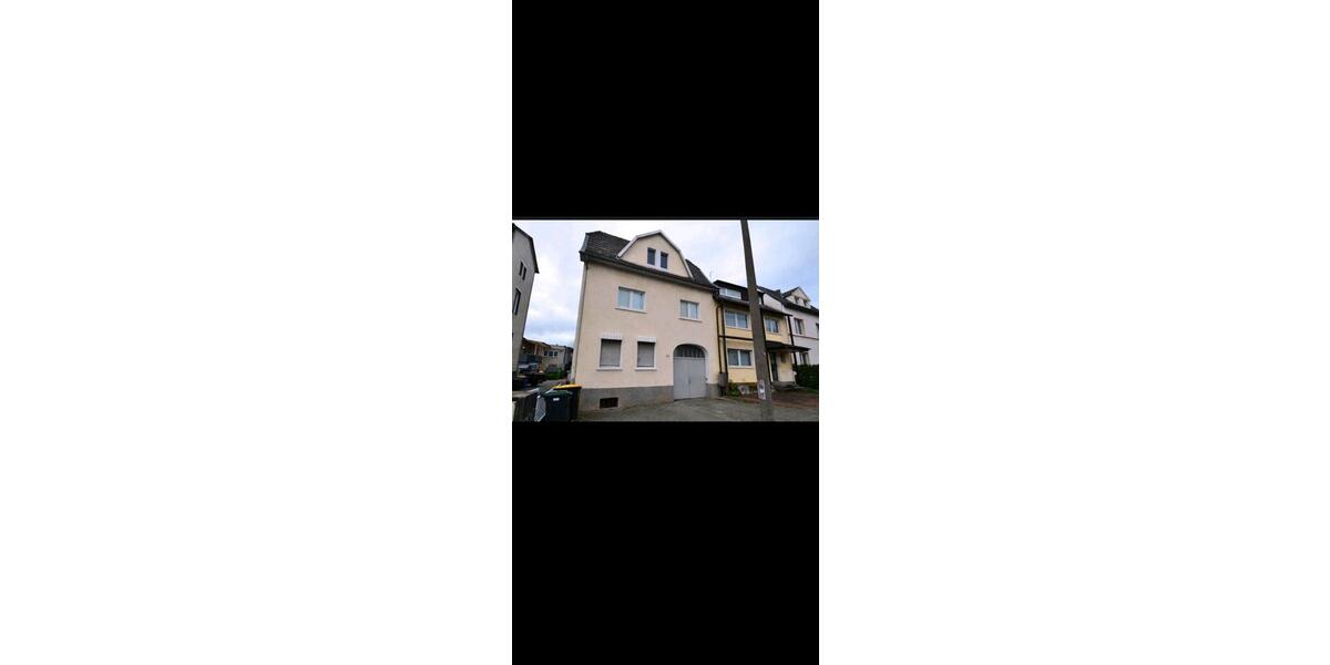 Mehrfamilienhaus, Wohnhaus Bonn Hardtberg - 12 Zimmer, 210 m&sup2;, 590.000&euro; | Angebot:25782307