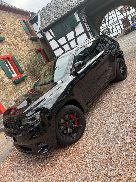 Grand Cherokee