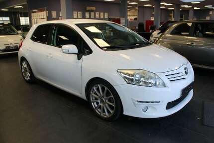 Toyota Auris 107.807 km 6.480 &euro; Euskirchen-Flamersheim 53881
