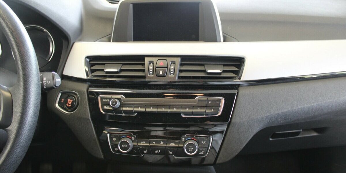 BMW X1 sDrive18i Advantage 70.825 km 16.980 &euro; Euskirchen 53881
