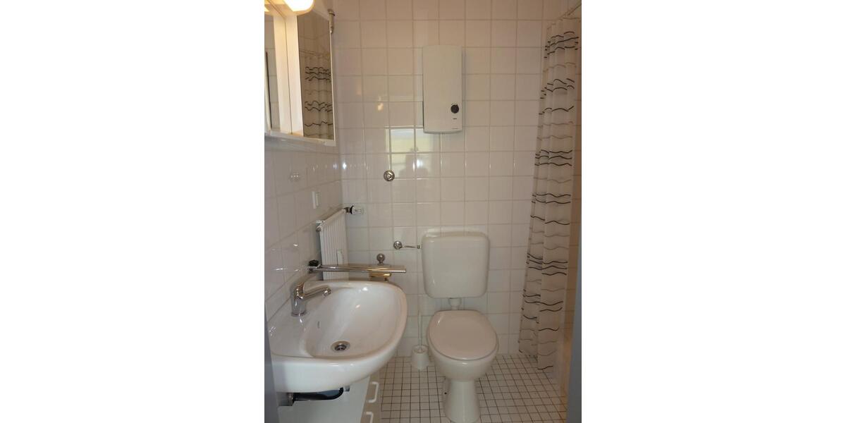 Dachgeschoßwohnung Sankt Augustin - 1 Zimmer, 12 m&sup2;, 320&euro; | Angebot:24805917