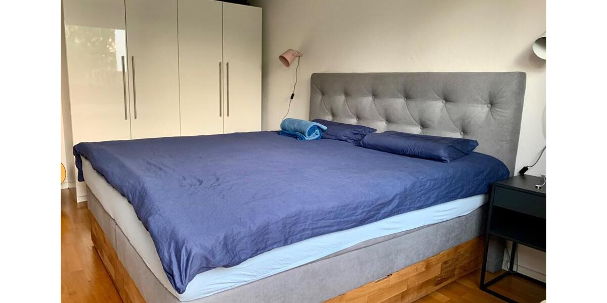 Dachgeschoßwohnung Bonn Poppelsdorf - 3 Zimmer, 72 m&sup2;, 1.500&euro; | Angebot:26415558