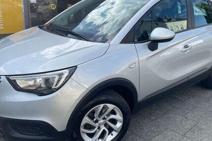 Opel Crossland (X)