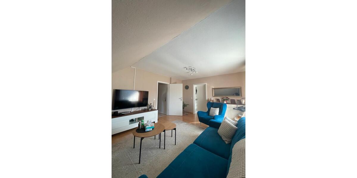 Dachgeschoßwohnung Eitorf - 4 Zimmer, 93 m&sup2;, 980&euro; | Angebot:24840306