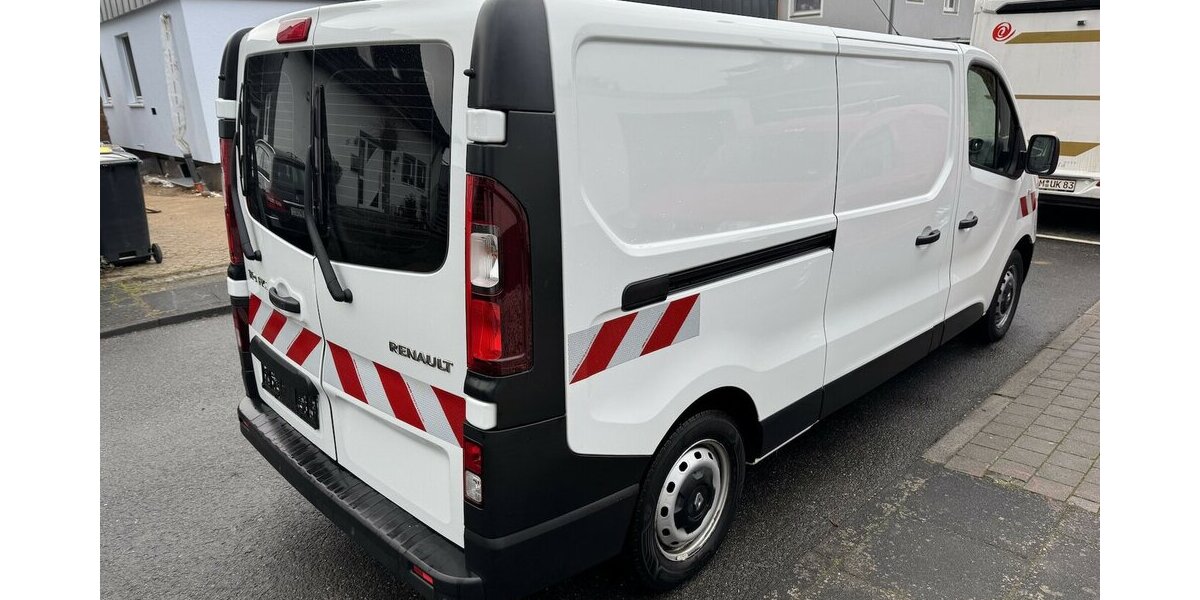 Renault Trafic L2H1 Klima Navi Sth. Regale/Schraubst E6 85.000 km 15.750 &euro; Erftstadt 50374