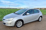 Opel Astra 95.000 km 5.900 &euro; Köln 50667