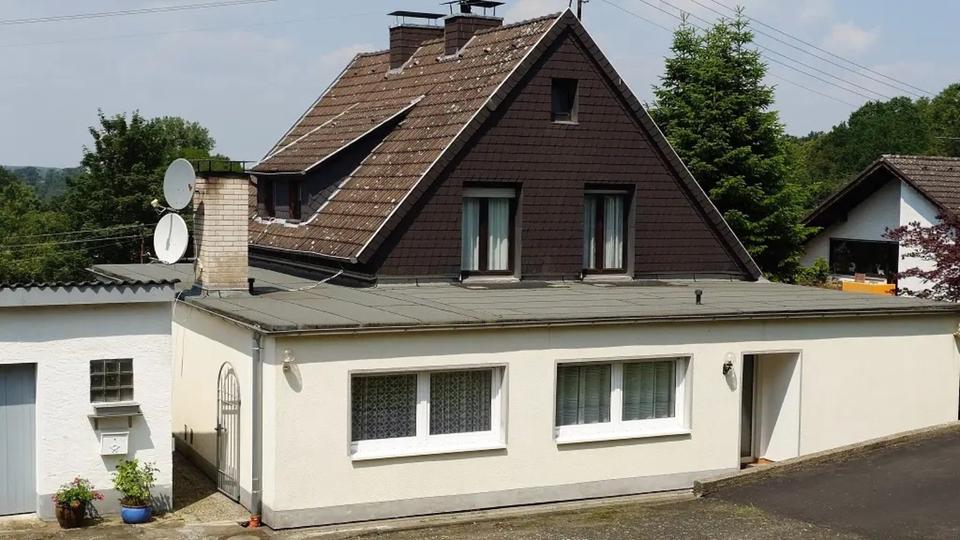Einfamilienhaus Wachtberg - 7 Zimmer, 191 m&sup2;, 650.000&euro; | Angebot:24640800