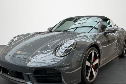 Porsche 992 8.000 km 189.911 &euro; Bonn 53119