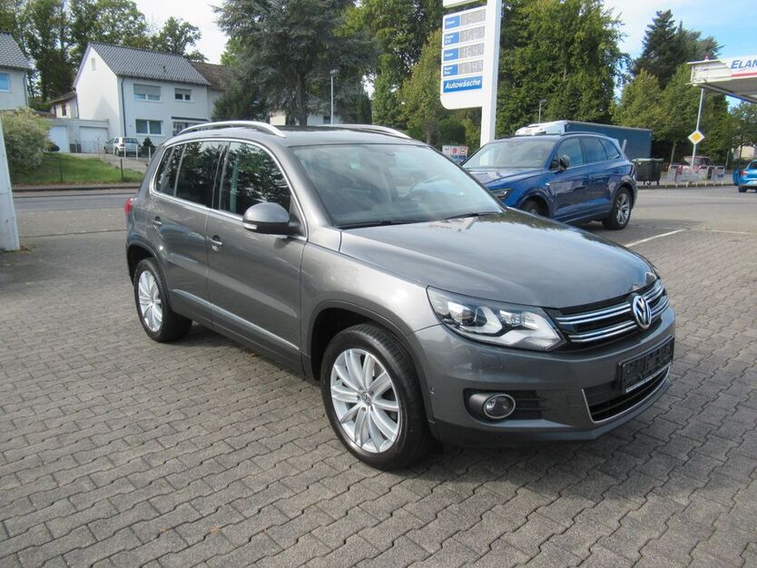 VW Tiguan 122.175 km 13.200 € Hennef 53773