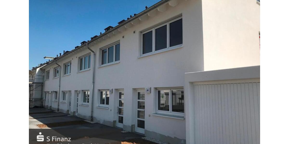 Reihenhaus Euskirchen - 4 Zimmer, 104 m&sup2;, 1.450&euro; | Angebot:26476056