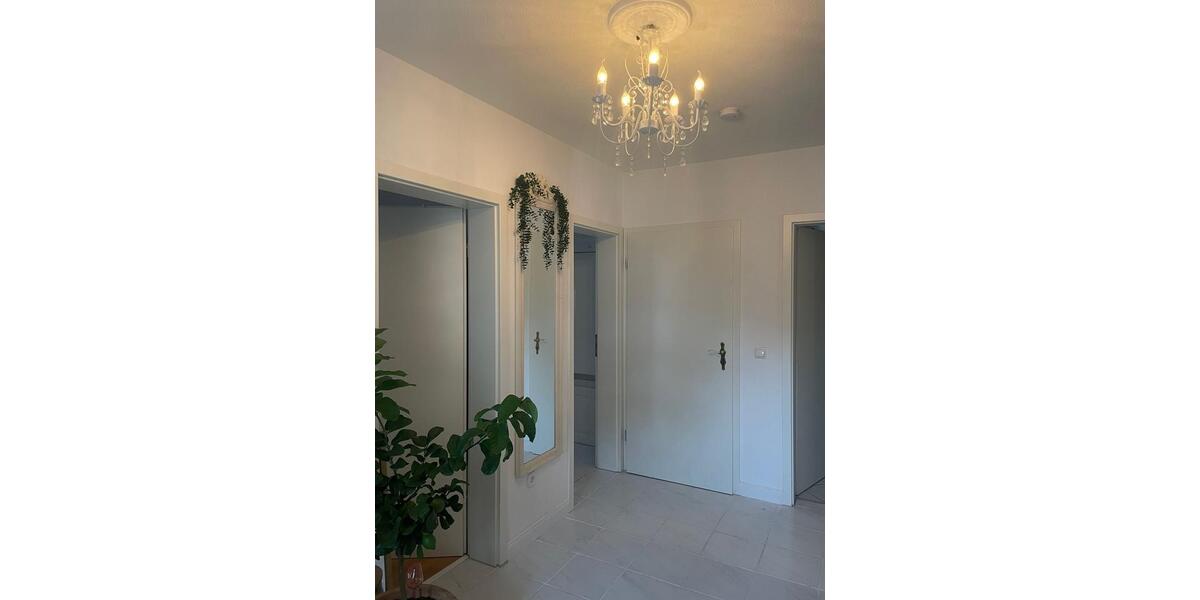 Terrassenwohnung Siegburg - 1 Zimmer, 81 m&sup2;, 315.000&euro; | Angebot:24527575