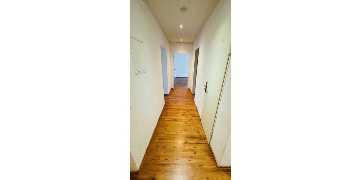 Erdgeschoßwohnung Köln Mülheim - 3 Zimmer, 68 m&sup2;, 268.000&euro; | Angebot:24651758