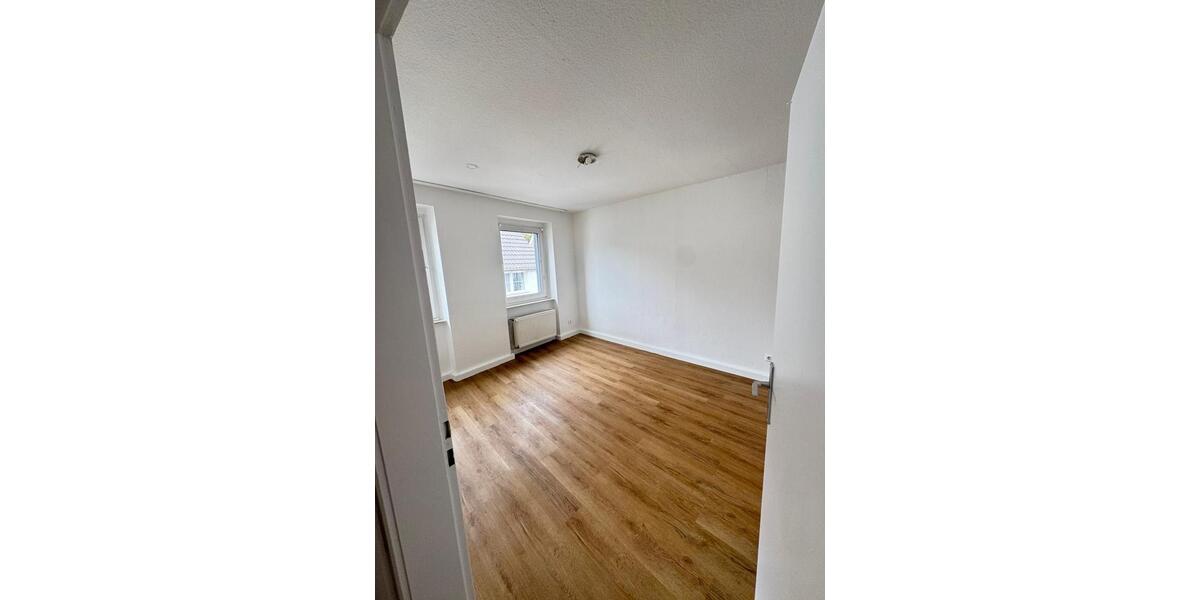 Etagenwohnung Wachtberg - 3 Zimmer, 62 m&sup2;, 1.113&euro; | Angebot:25719936