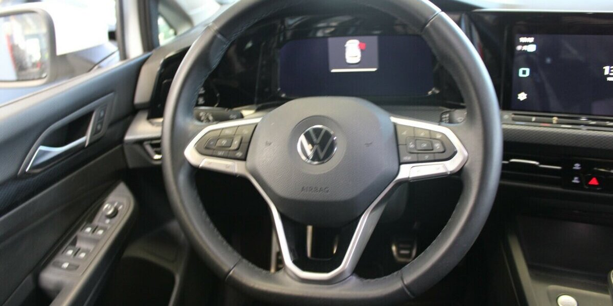 VW Golf 1.5 TSI OPF United 59.930 km 18.980 &euro; Euskirchen 53881