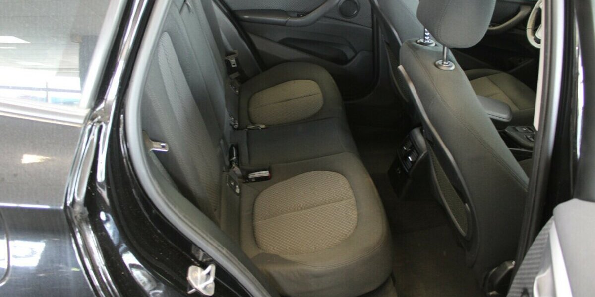 BMW X1 sDrive18i Advantage 70.825 km 16.980 &euro; Euskirchen 53881