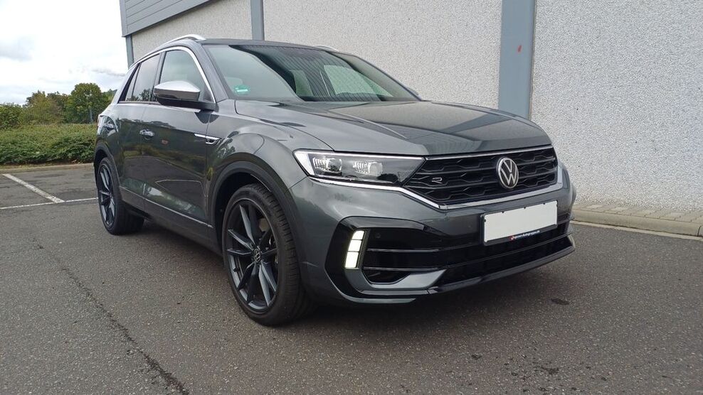VW T-Roc 8.700 km 32.400 € Bad Hönningen 53557