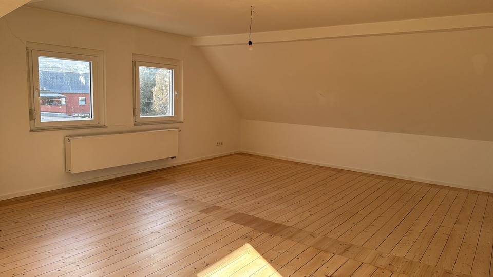 Maisonettenwohnung Bornheim - 3 Zimmer, 105 m&sup2;, 1.230&euro; | Angebot:25793345