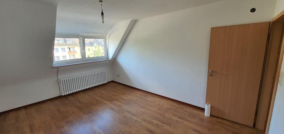 Dachgeschoßwohnung Köln Kalk - 2 Zimmer, 51 m&sup2;, 199.000&euro; | Angebot:24478670