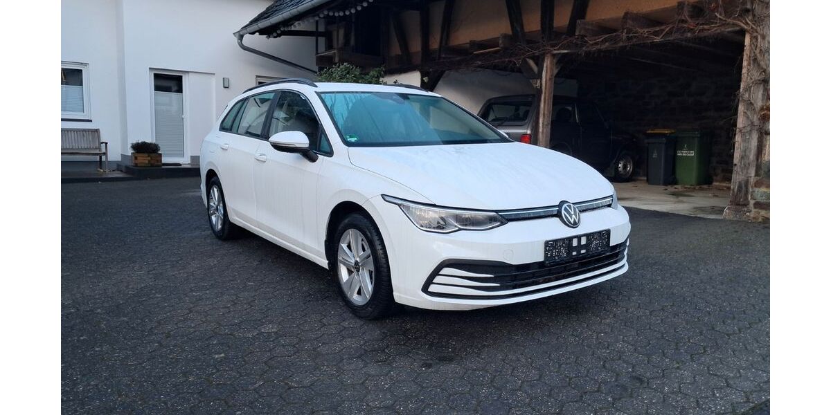 VW Golf 33.001 km 17.990 &euro; Neunkirchen-Seelscheid 53819