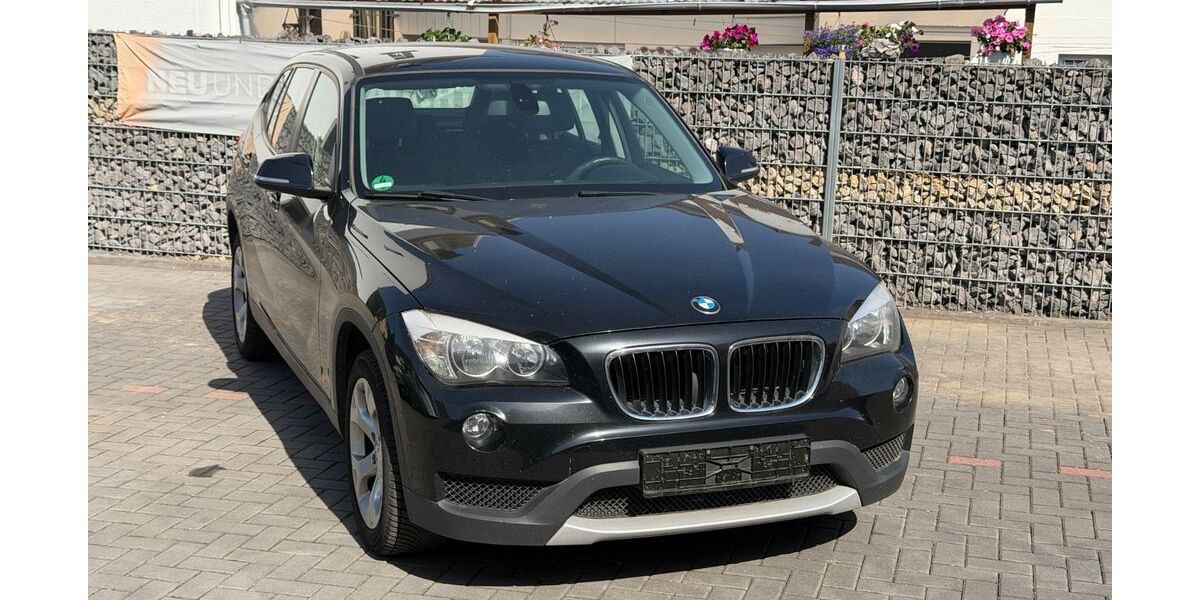 BMW X1 300.000 km 4.799 &euro; Bad Breisig 53498